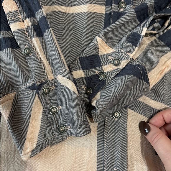 Free People Women’s M Oversized Plaid Button Up Shirt Longline Tunic Blue Beige - Picture 10 of 11